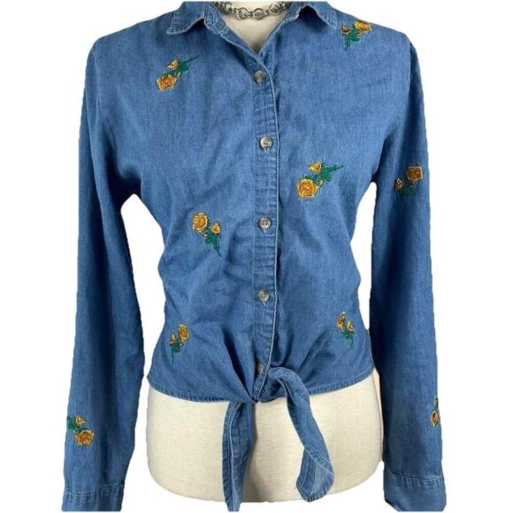 Harper Heritage Chambray Floral Embroidered Button Up‎ Tie Top XS Cottagecore